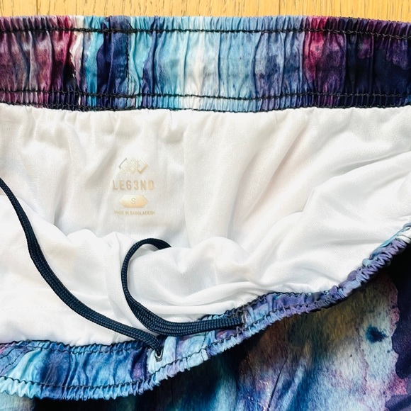 Women’s Printed Tempo Run Short - NWT Size S - Picture 5 of 5